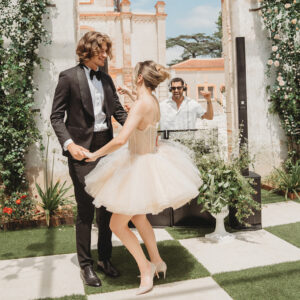 Miniature article DJ agence LPC Comment choisir son DJ de mariage ? 7 critères pour une soirée réussie